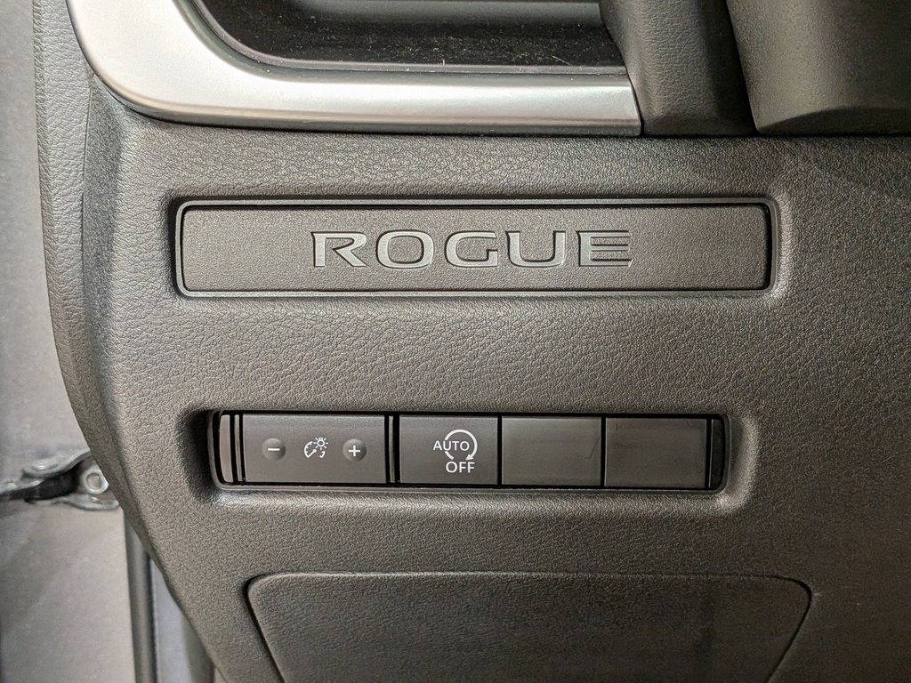 Nissan Rogue 2024