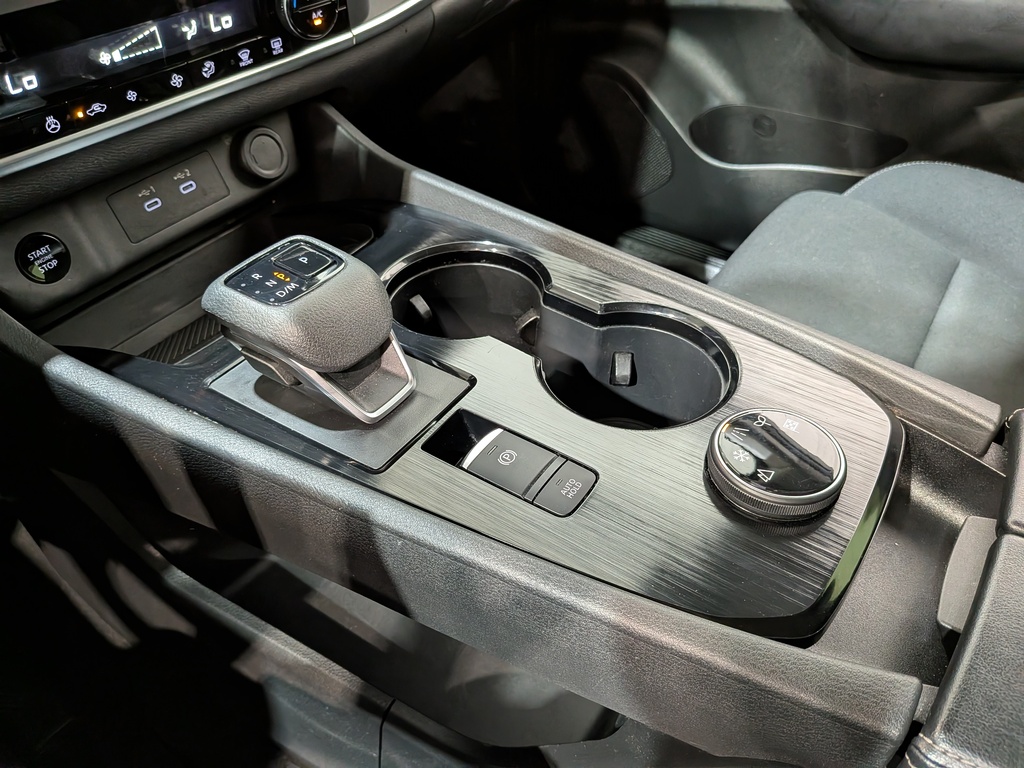Nissan Rogue 2024