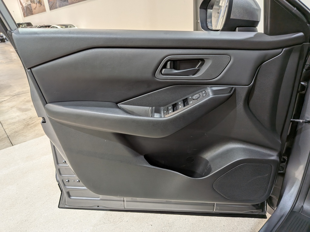 Nissan Rogue 2024