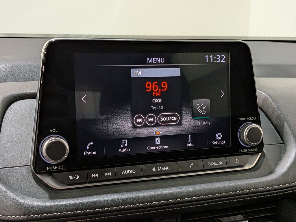 Nissan Rogue 2024