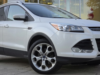 used 2015 Ford Escape car, priced at $13,995