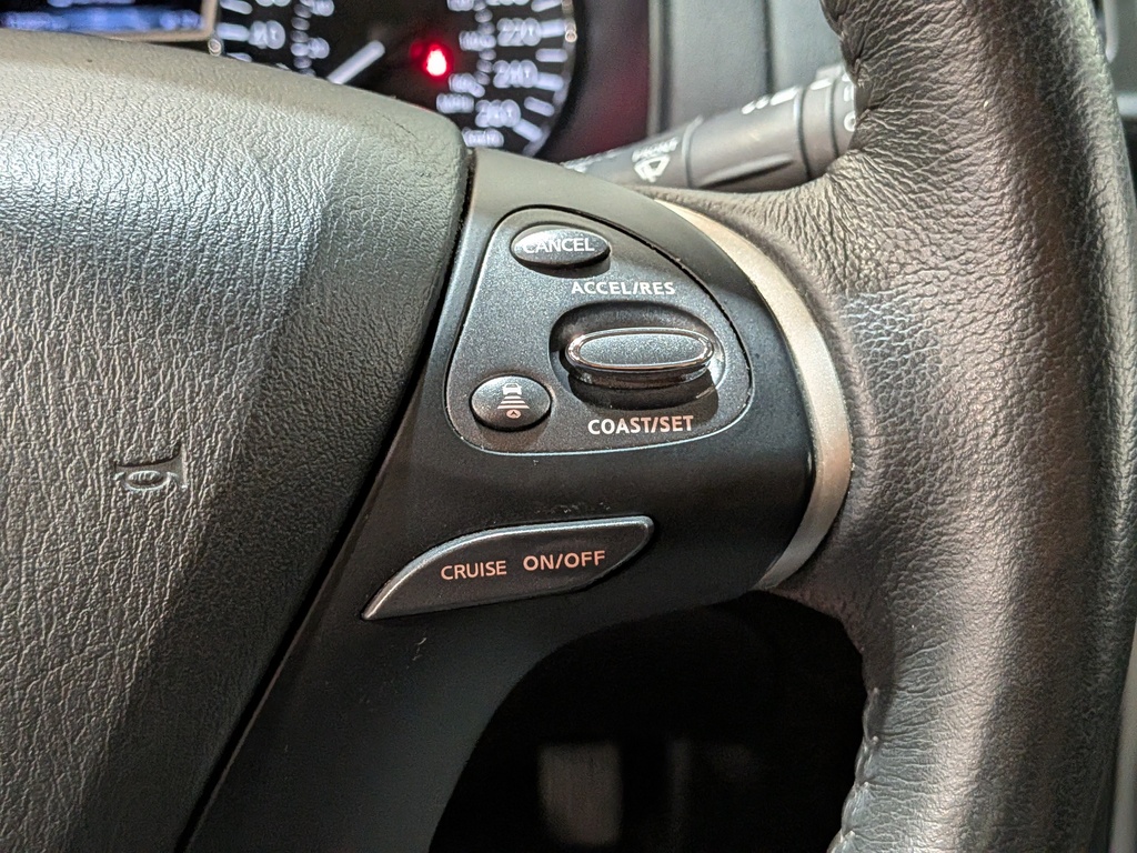 Nissan Pathfinder 2020