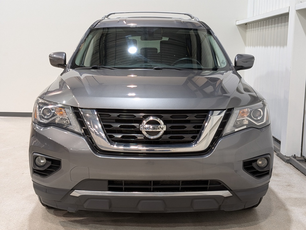 Nissan Pathfinder 2020