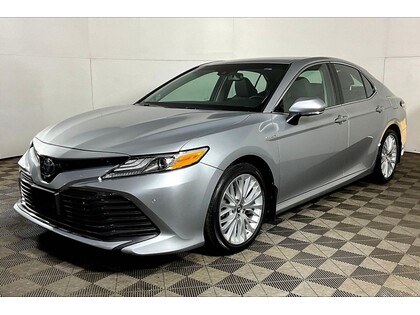 used 2018 Toyota Camry Hybrid car, priced at $20,998