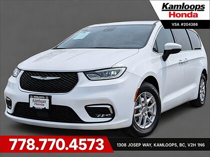 White 2023 Chrysler Pacifica Minivan Front-Wheel Drive Automatic