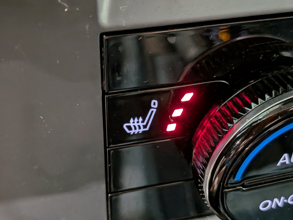 Nissan Rogue 2024
