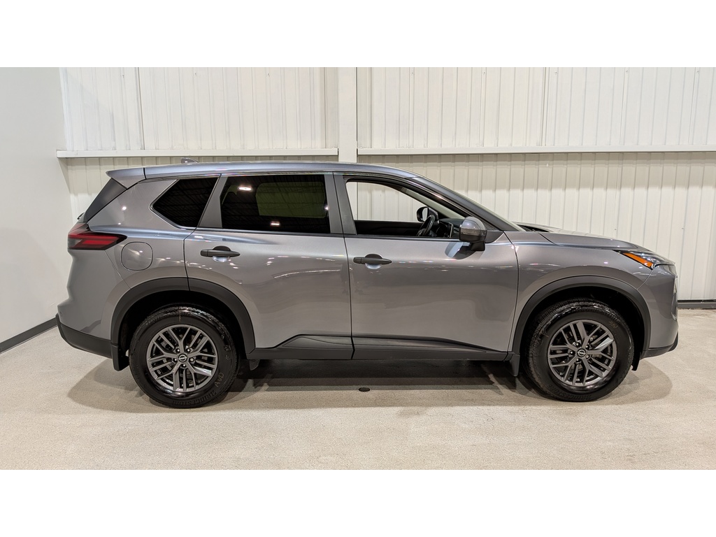 Nissan Rogue 2024
