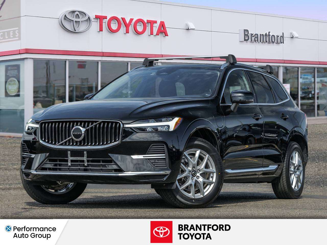 2023 Volvo XC60 Recharge T8 Core Bright Theme eAWD