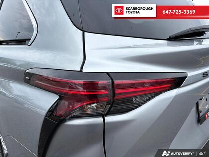 used 2022 Toyota Sienna car, priced at $49,895