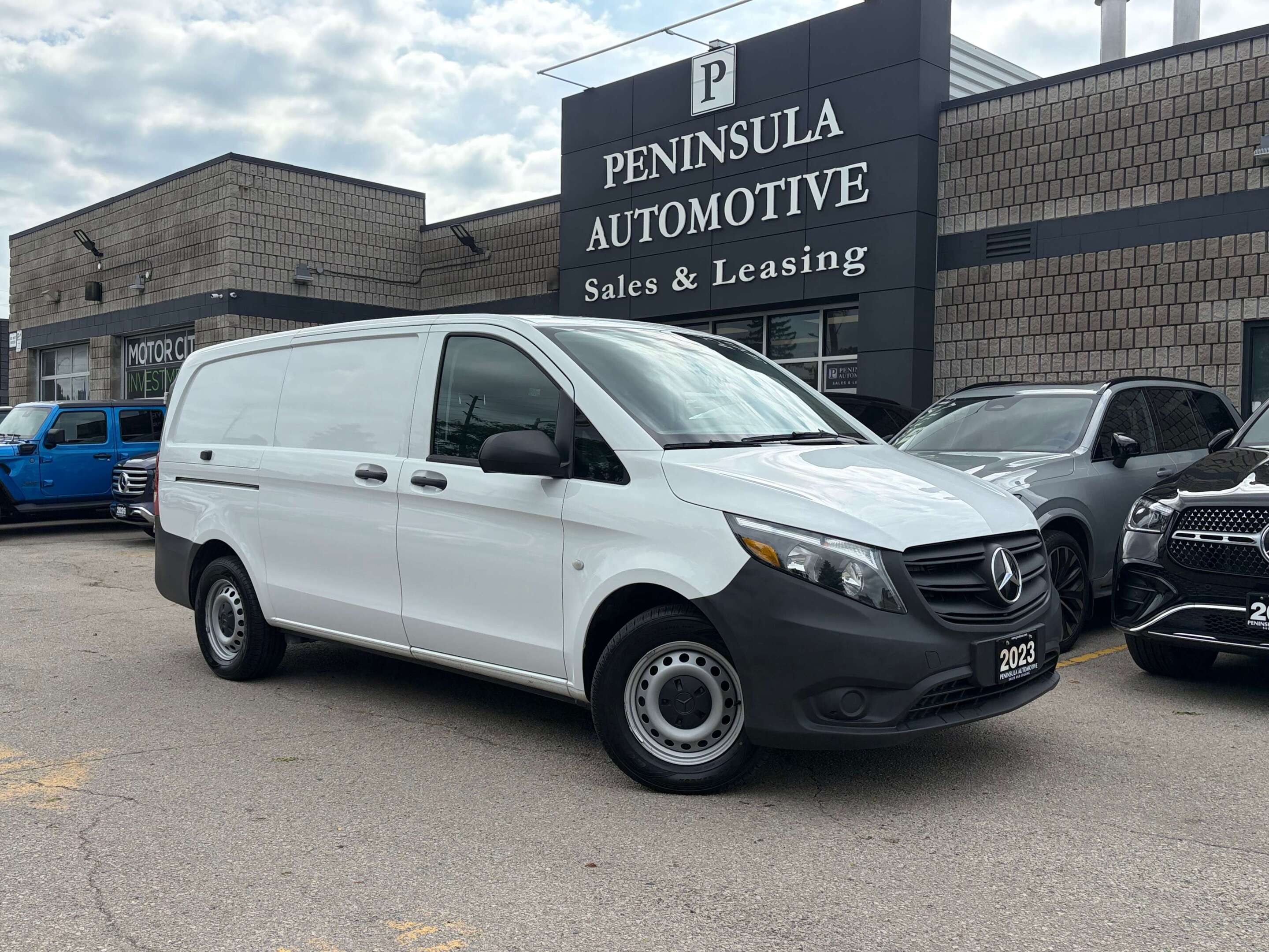 Arctic white 2023 Mercedes-Benz Metris Van Rear-Wheel Drive Automatic