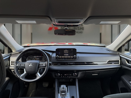 used 2024 Mitsubishi Outlander car, priced at $31,450