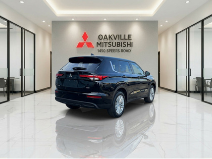 used 2024 Mitsubishi Outlander car, priced at $31,450