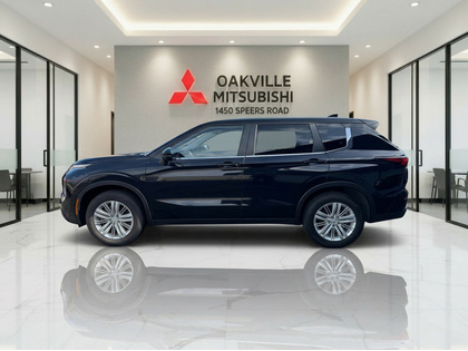 used 2024 Mitsubishi Outlander car, priced at $31,450
