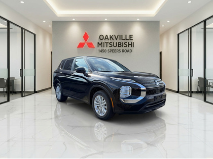 used 2024 Mitsubishi Outlander car, priced at $31,450