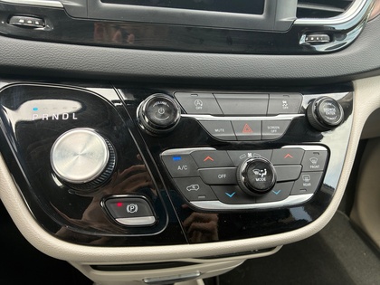 used 2024 Chrysler Grand Caravan car, priced at $34,193