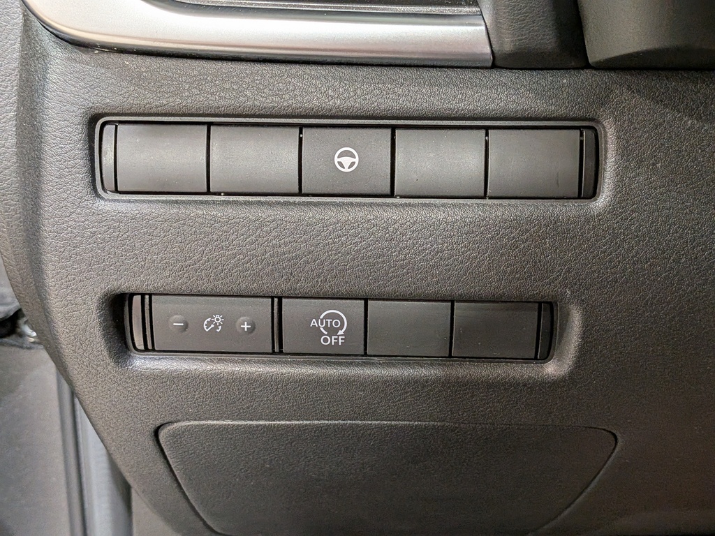 Nissan Rogue 2023