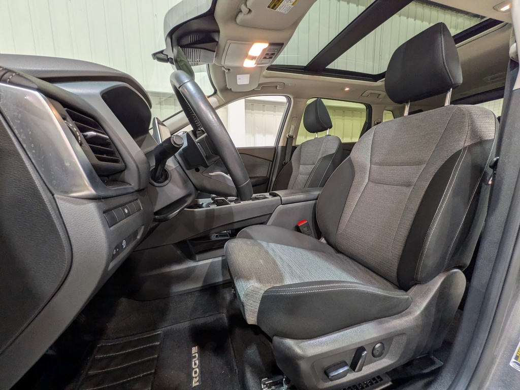 Nissan Rogue 2023