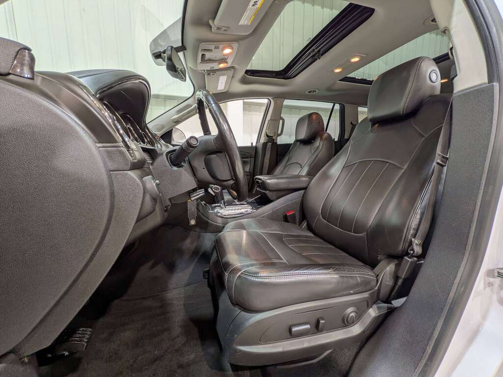 Buick Enclave 2016