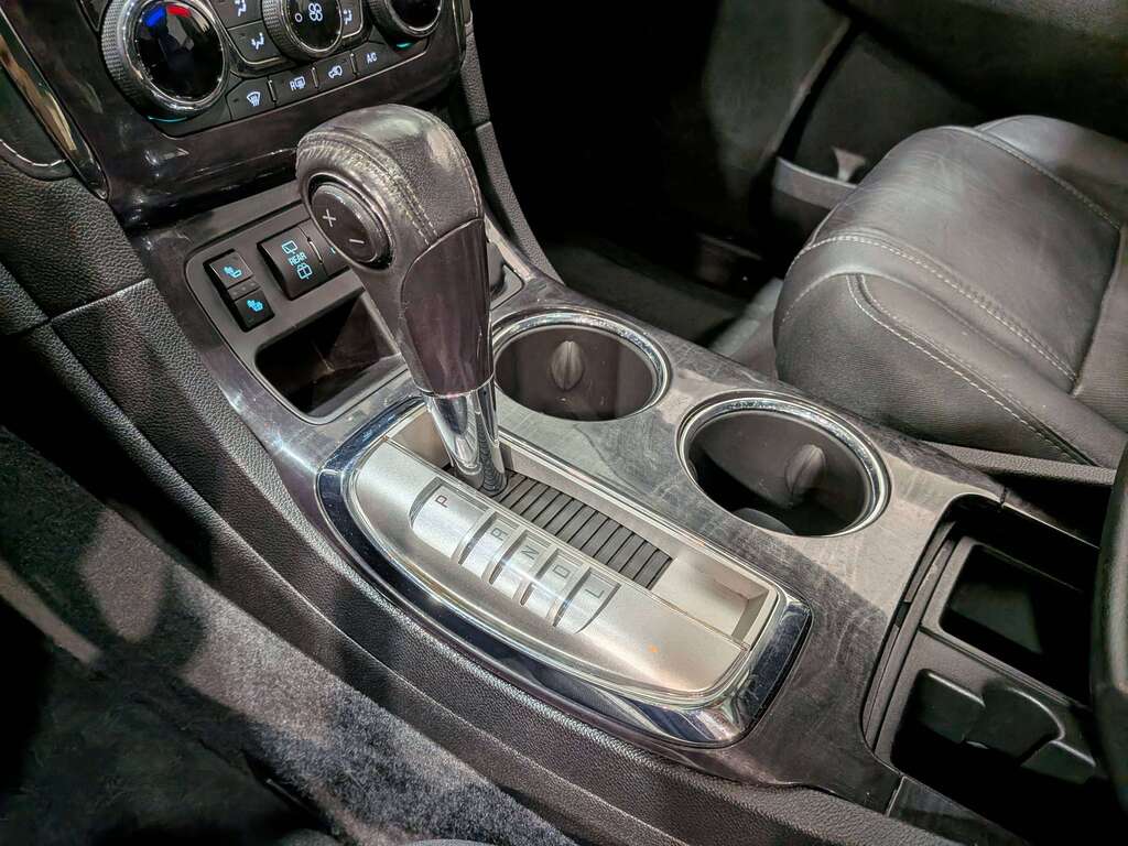 Buick Enclave 2016