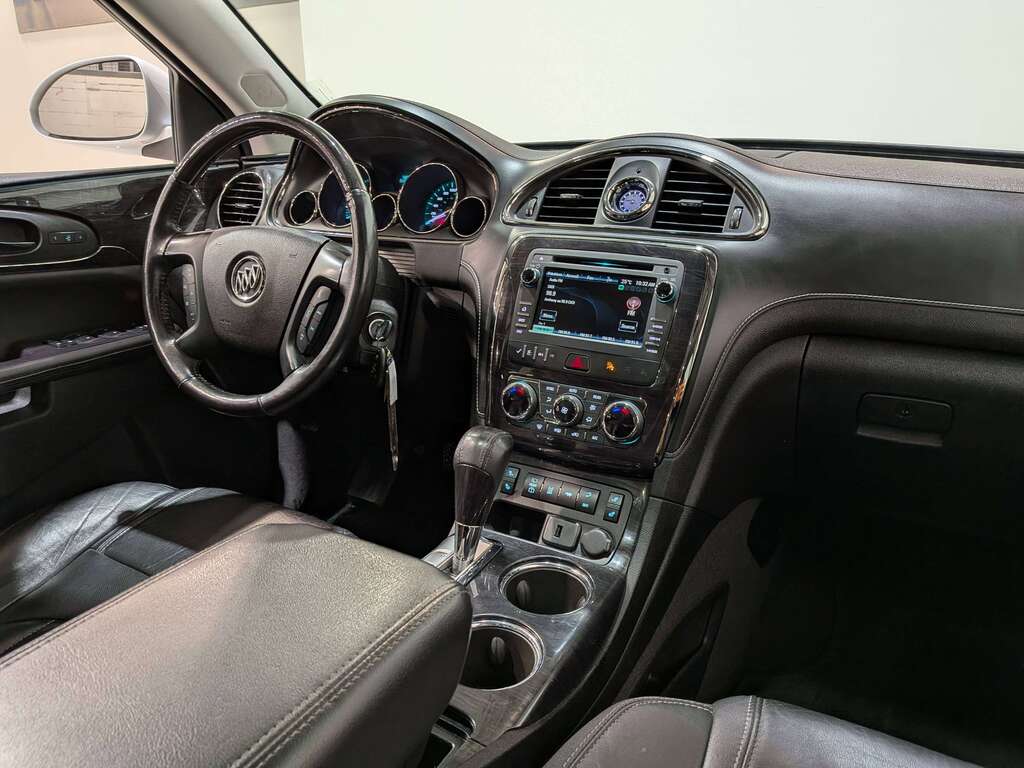 Buick Enclave 2016