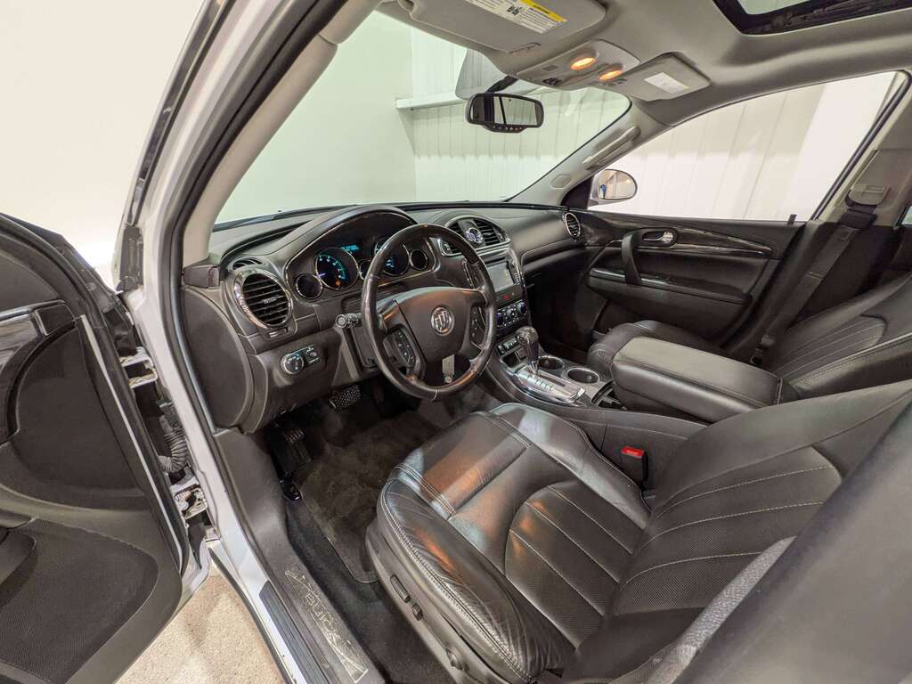 Buick Enclave 2016