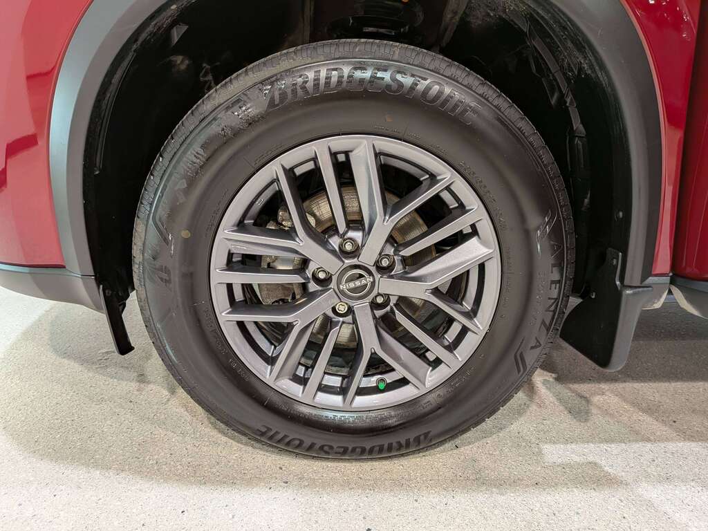 Nissan Rogue 2024