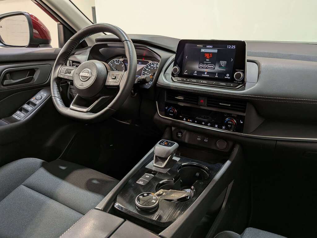 Nissan Rogue 2024