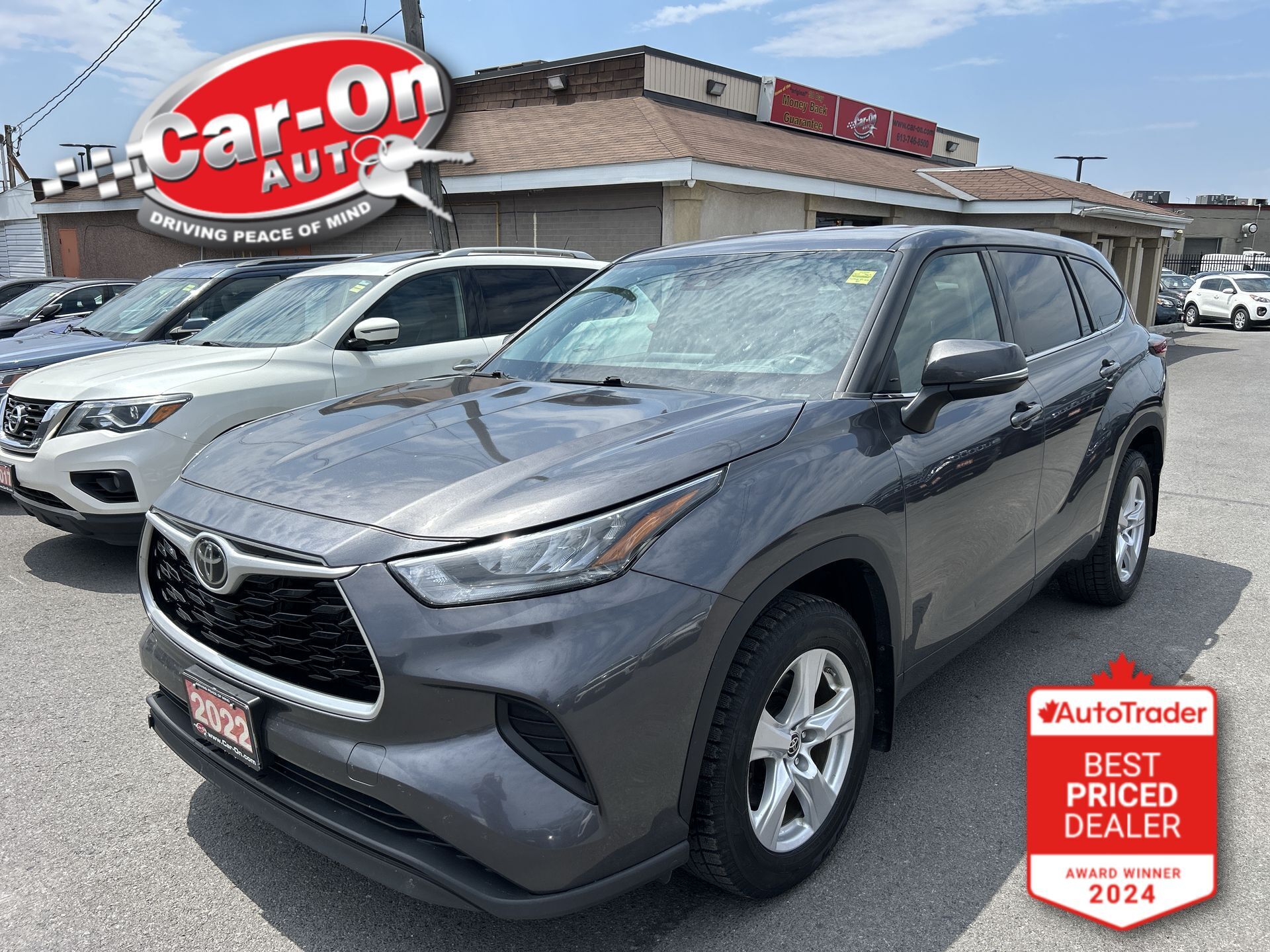 Gray 2022 Toyota Highlander SUV / Crossover All-Wheel Drive Automatic