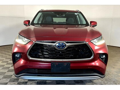 used 2020 Toyota Highlander car, priced at $36,998