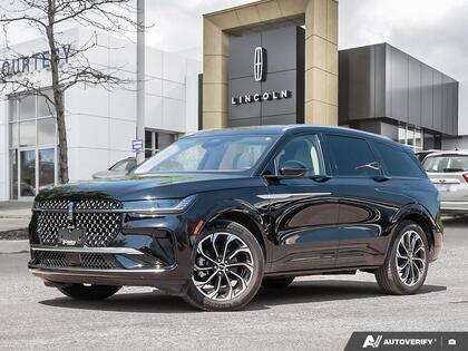 used 2025 Lincoln Nautilus car, priced at $57,800
