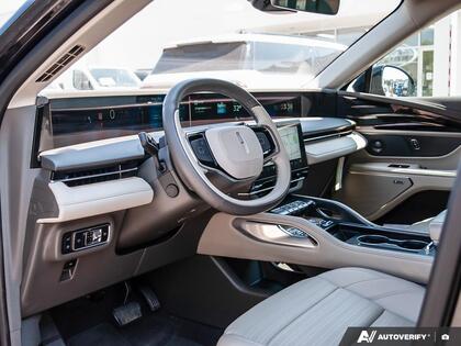 used 2025 Lincoln Nautilus car, priced at $57,800