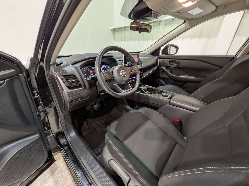 Nissan Rogue 2024