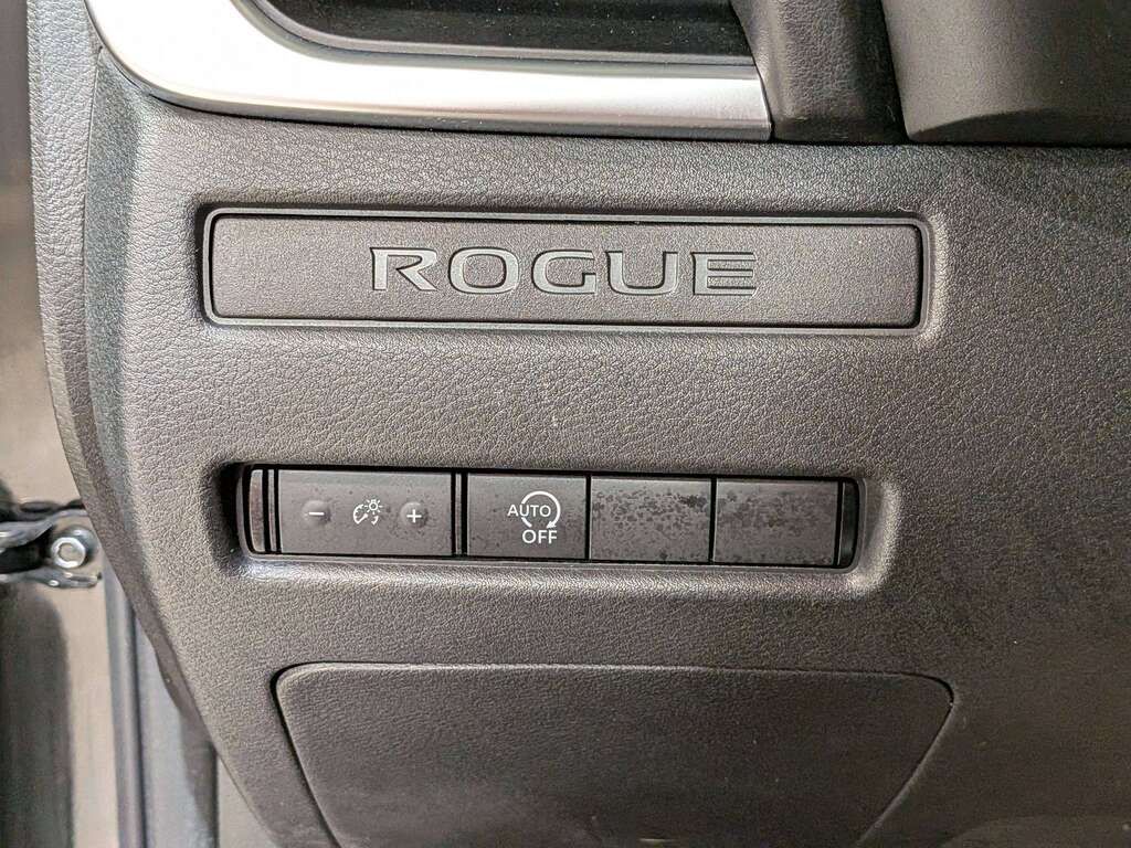 Nissan Rogue 2024