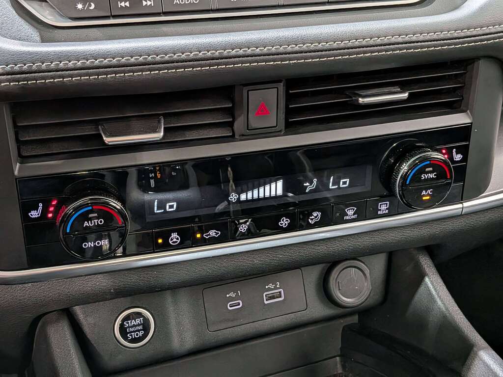 Nissan Rogue 2023