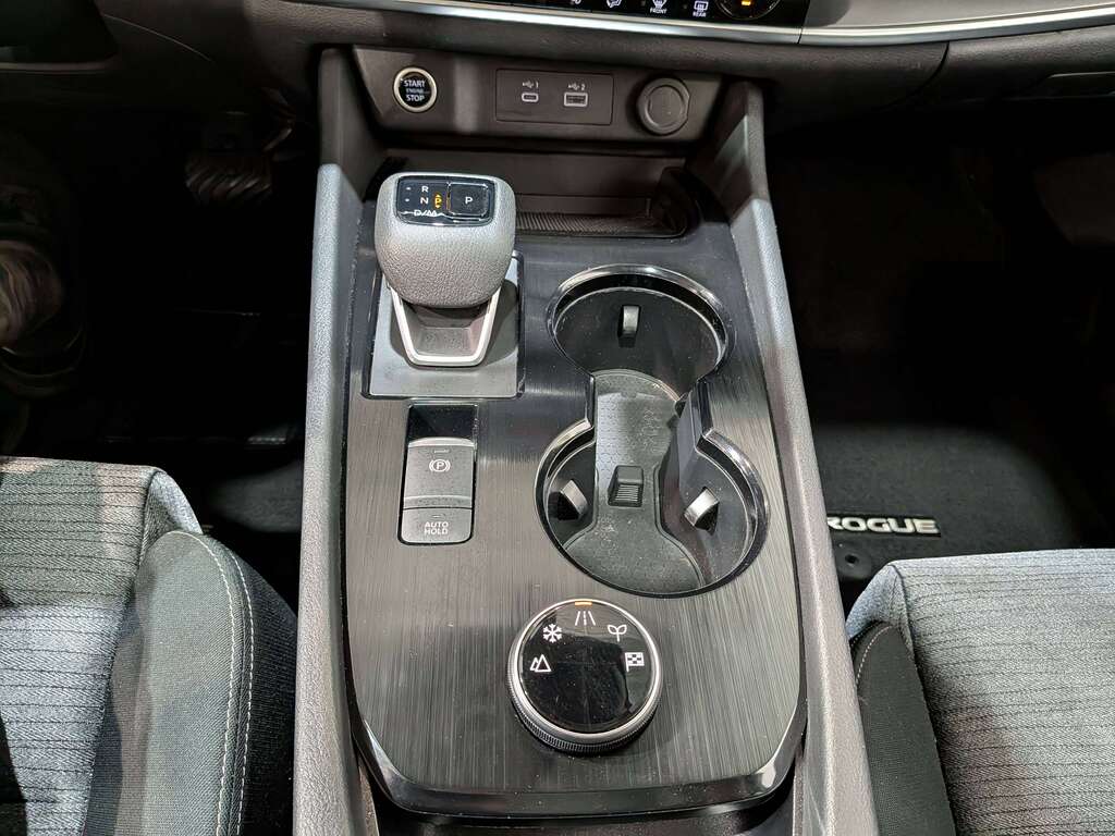 Nissan Rogue 2023