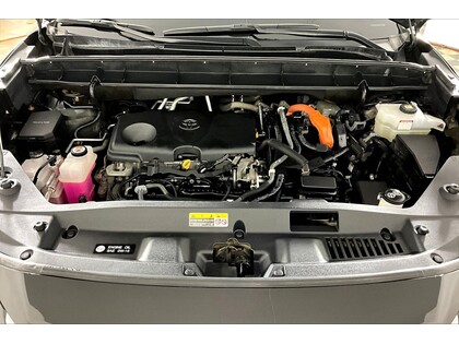used 2021 Toyota Highlander car, priced at $40,998