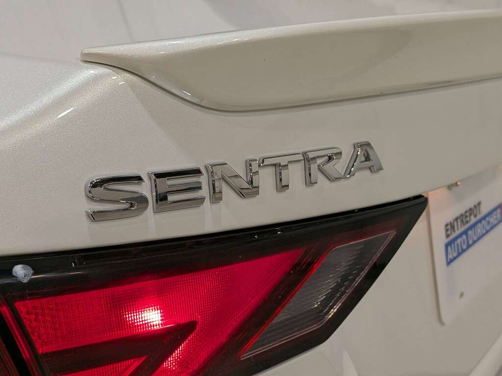 Nissan Sentra 2024