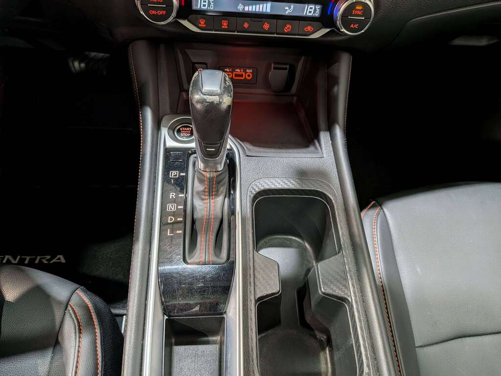 Nissan Sentra 2024
