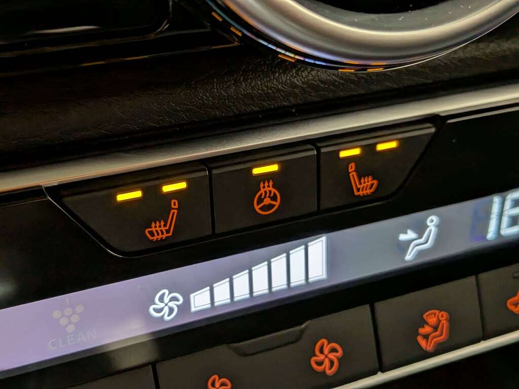 Nissan Sentra 2024