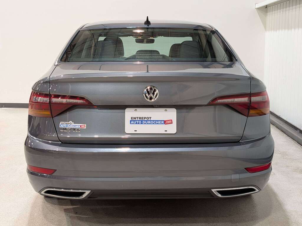 Volkswagen Jetta 2019