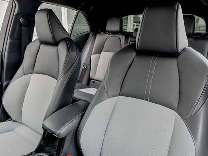 used 2025 Toyota Corolla Hatchback car, priced at $33,888
