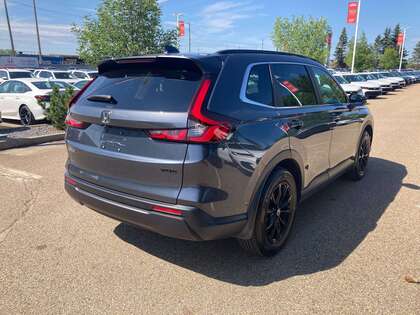used 2025 Honda CR-V car, priced at $42,900