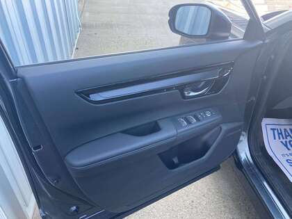 used 2025 Honda CR-V car, priced at $42,900