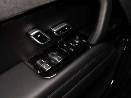 used 2024 Land Rover Range Rover Sport car