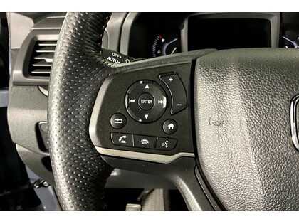 used 2022 Honda Passport car, priced at $39,998