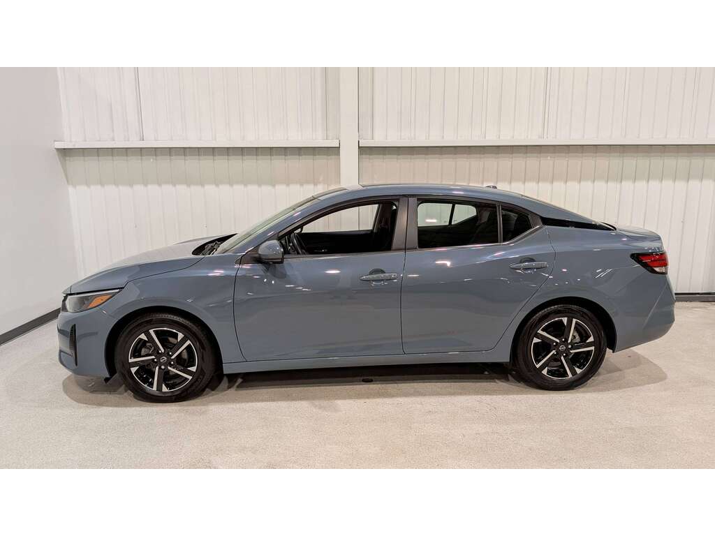 Nissan Sentra 2024