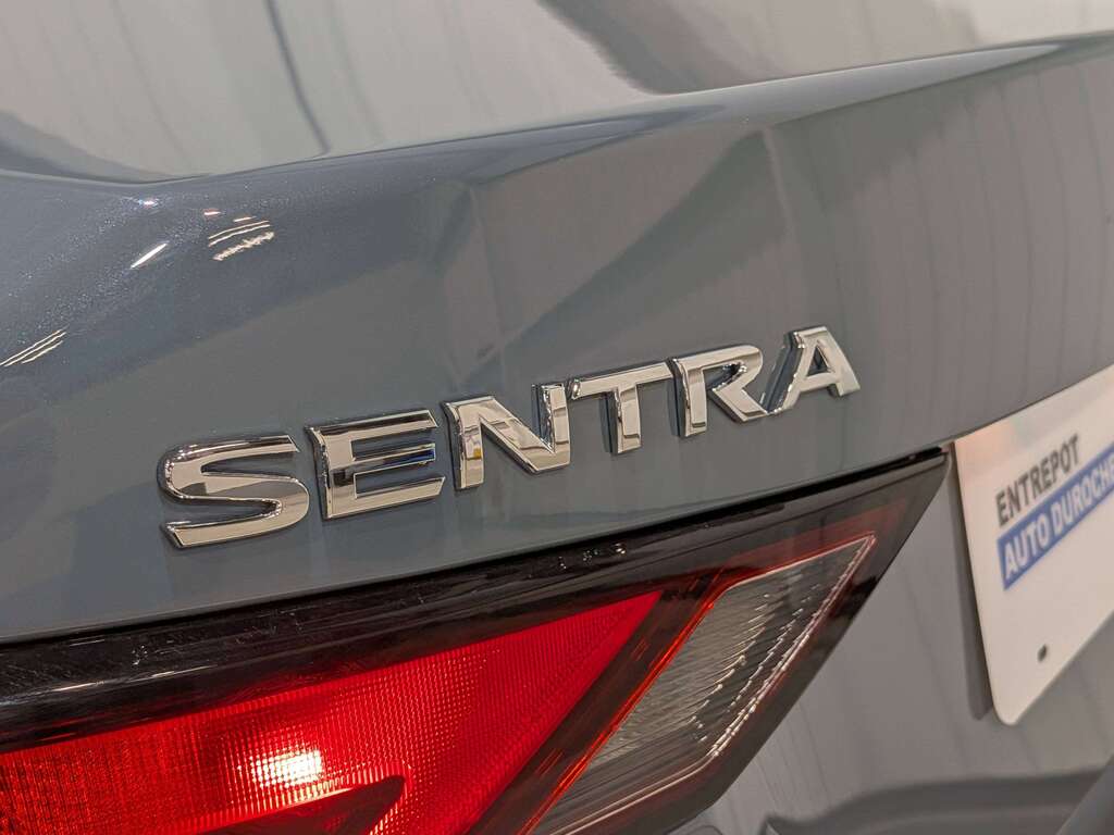 Nissan Sentra 2024