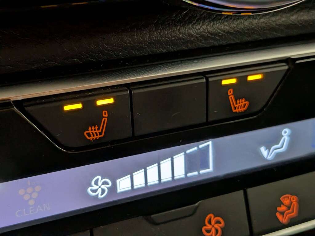 Nissan Sentra 2024
