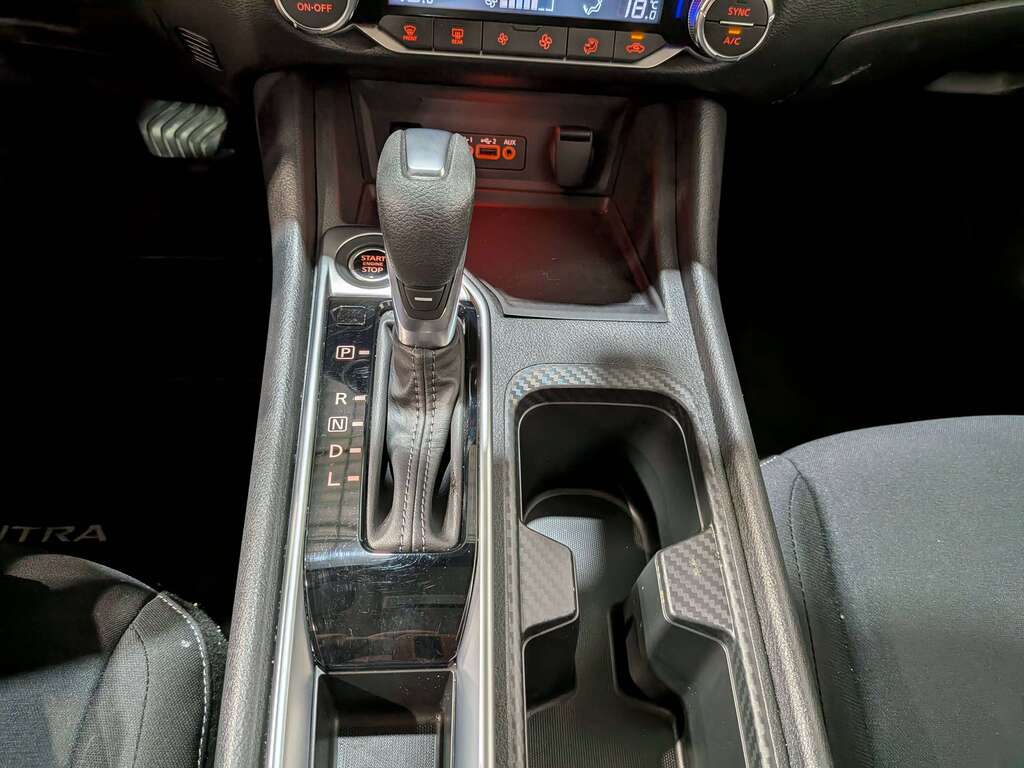 Nissan Sentra 2024