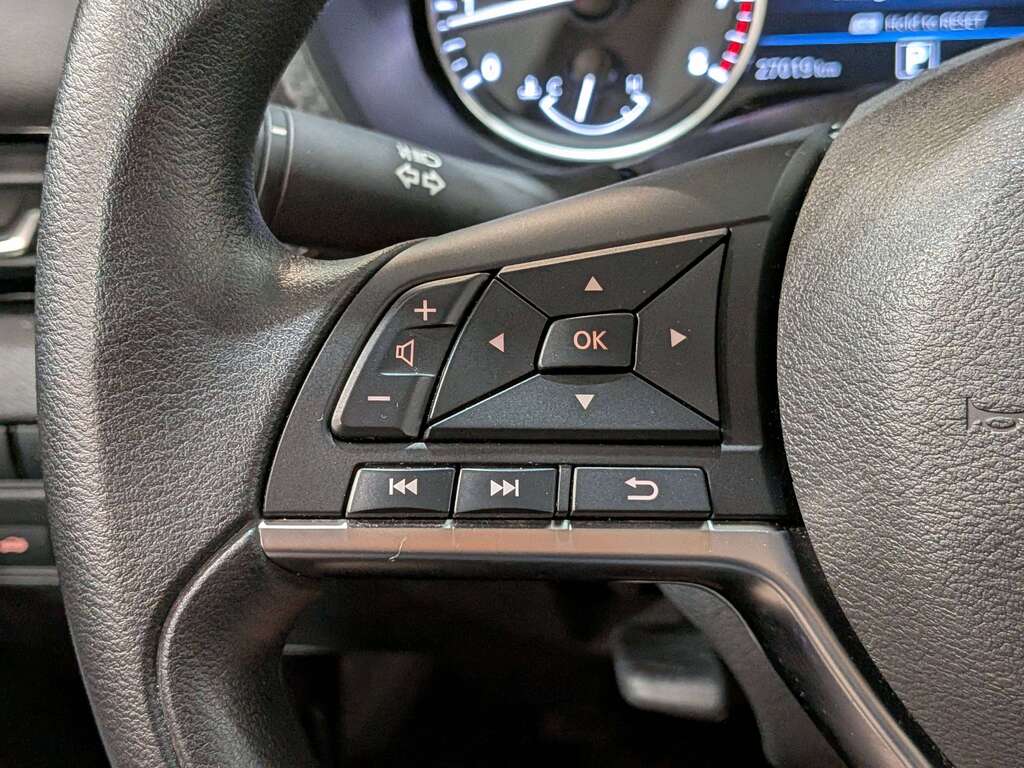Nissan Sentra 2024
